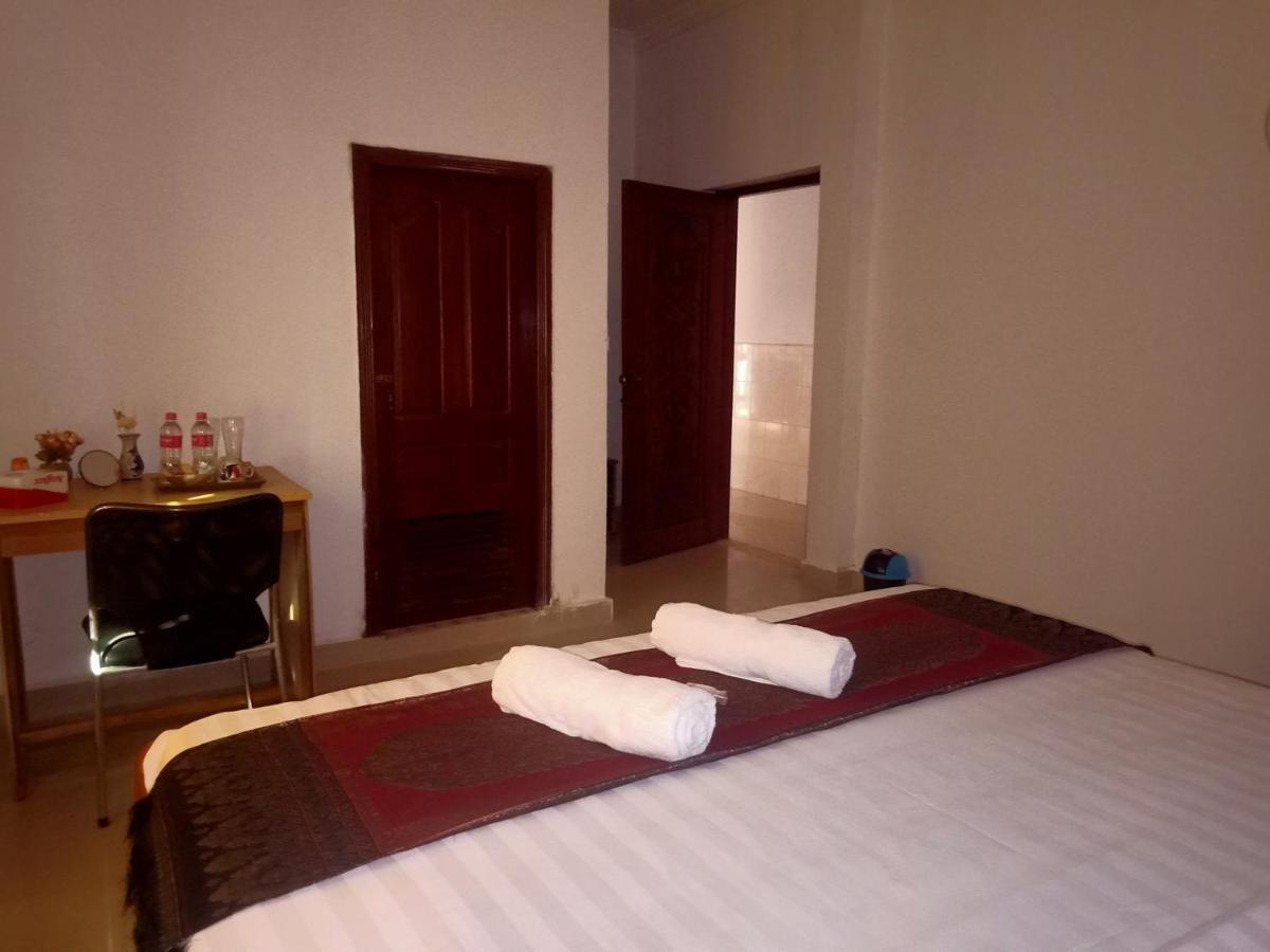 The Crocodile Villa Siem Reap Extérieur photo